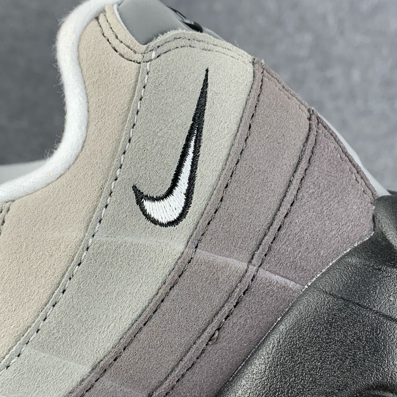 Air Max 95 OG 'Black Anthracite'